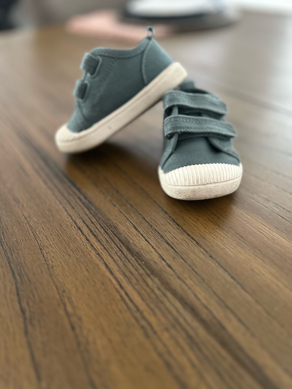 Toddler Sneakers - Light Green 4T